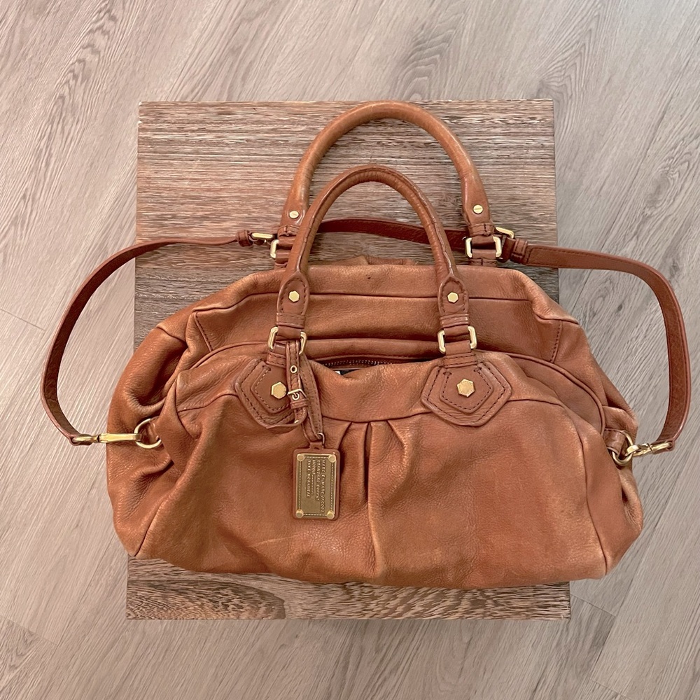 *MARC BY MARC JACOBS*